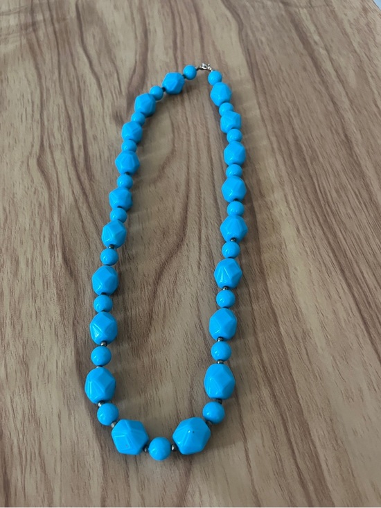 Vintage Jewelry - Vintage Turquoise Beaded Necklace - Blue
